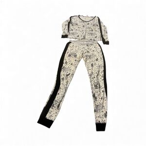 Victoria's Secret Monochrome Textured Top